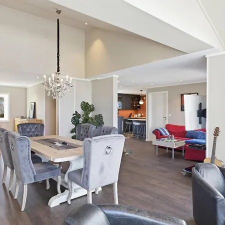 Urban Comfort. 3br. Stunning View.free Parking * Tønsberg