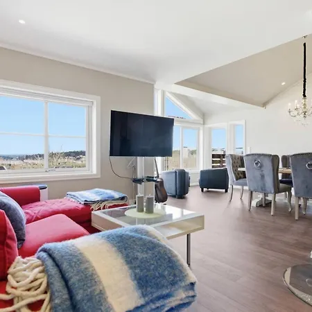 Urban Comfort. 3br. Stunning View.free Parking Tønsberg